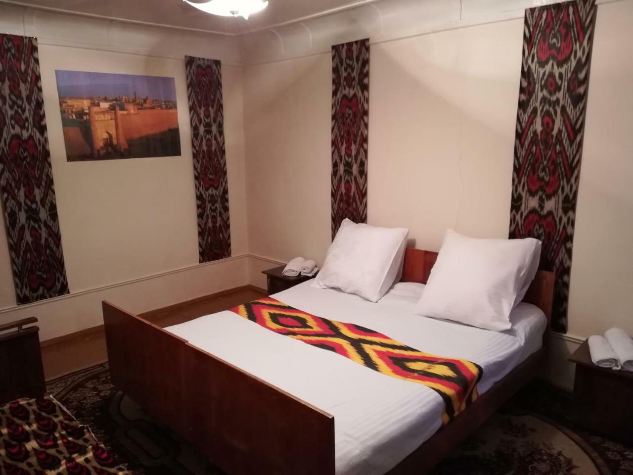 Umarxon Hotel Бухара Екстериор снимка
